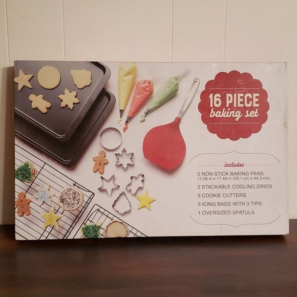 New in Box 16 Piece Baking Set - Picture 1 of 8